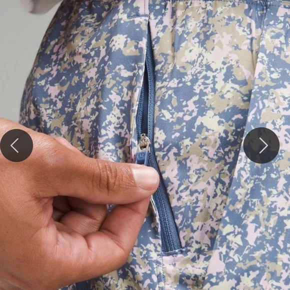 LULULEMON Pace Breaker Linerless Short 5" - Discord Oasis Multi - M - Picture 4 of 13